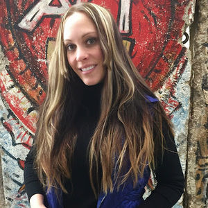 Meet your Posher, Christina